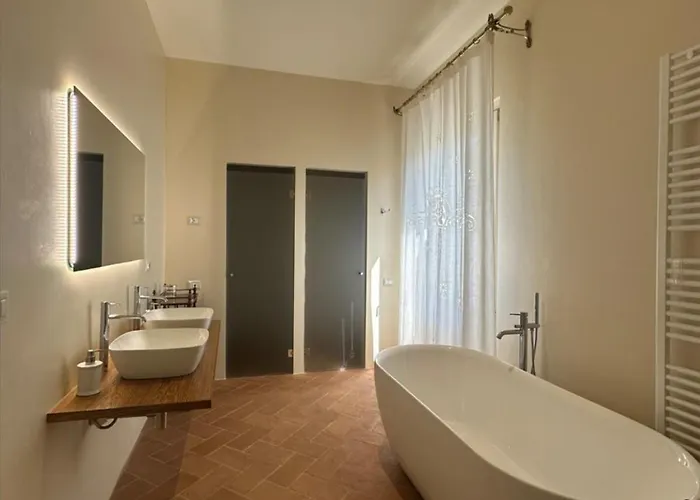 Fontenisio Villa *